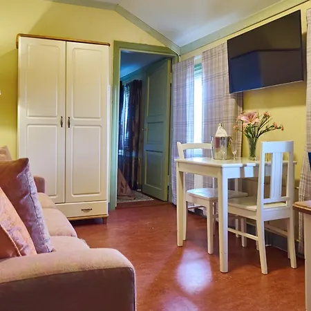Runni Manor Country House Ξενοδοχείο 3*