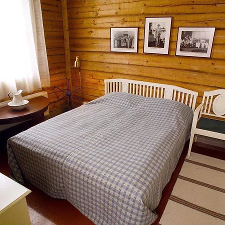 Runni Manor Country House 3* Kotikyla