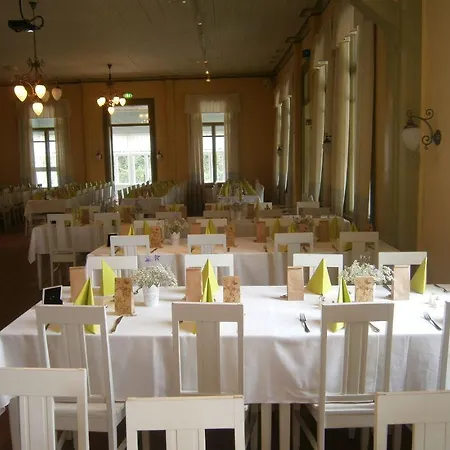 Ξενοδοχείο Runni Manor Country House